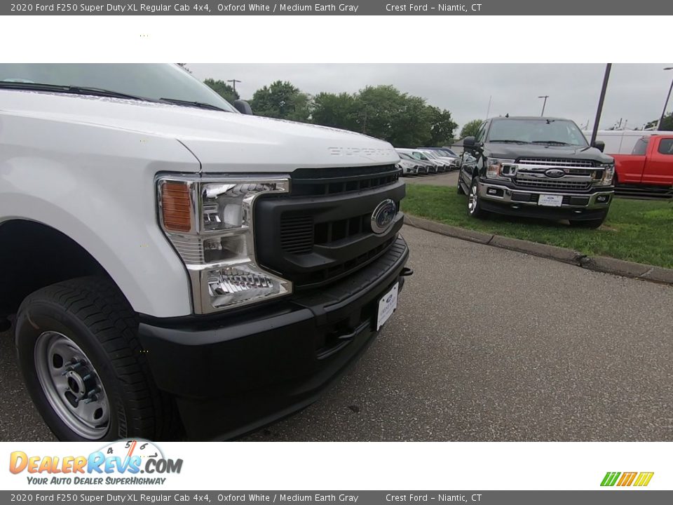 2020 Ford F250 Super Duty XL Regular Cab 4x4 Oxford White / Medium Earth Gray Photo #24