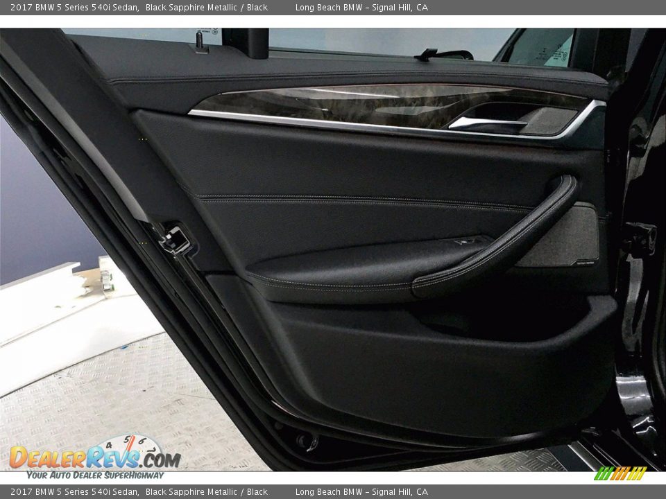 2017 BMW 5 Series 540i Sedan Black Sapphire Metallic / Black Photo #25