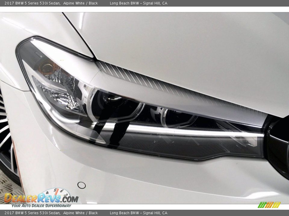 2017 BMW 5 Series 530i Sedan Alpine White / Black Photo #26