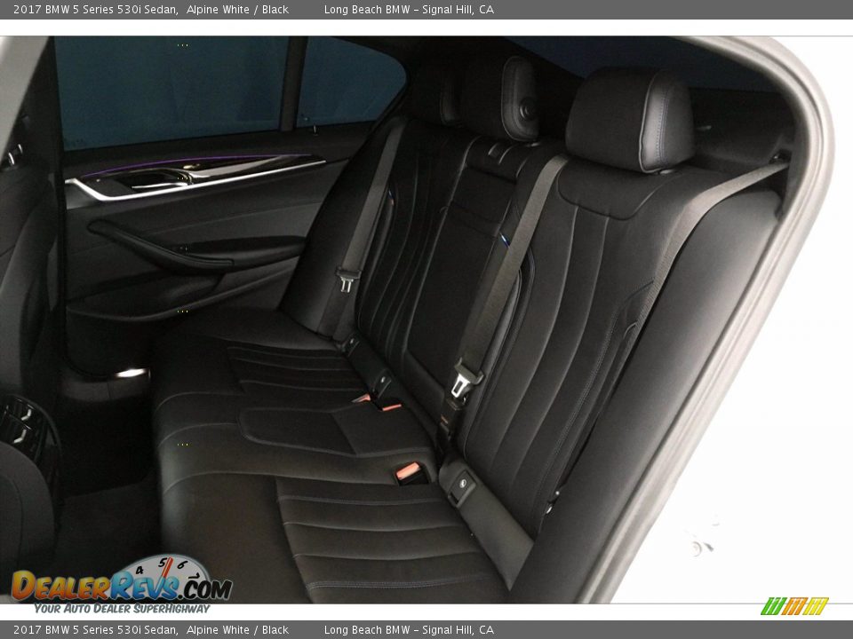 2017 BMW 5 Series 530i Sedan Alpine White / Black Photo #30