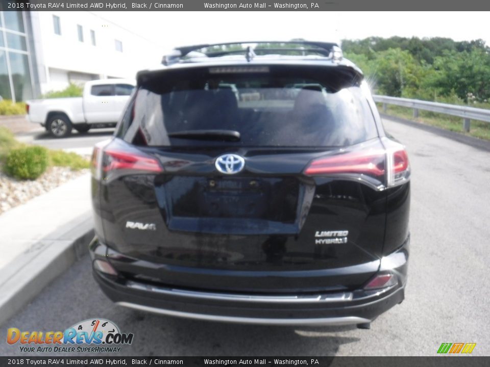 2018 Toyota RAV4 Limited AWD Hybrid Black / Cinnamon Photo #15