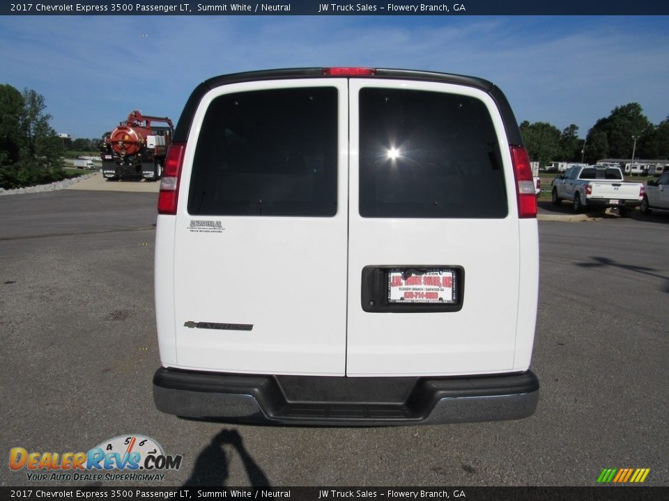 2017 Chevrolet Express 3500 Passenger LT Summit White / Neutral Photo #4