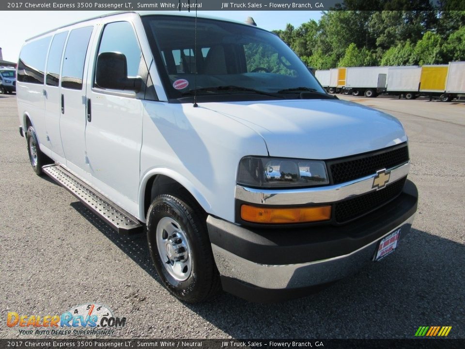 2017 Chevrolet Express 3500 Passenger LT Summit White / Neutral Photo #7