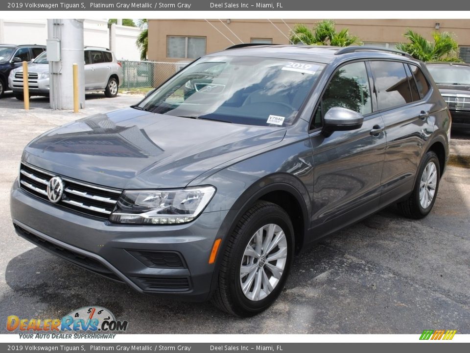 2019 Volkswagen Tiguan S Platinum Gray Metallic / Storm Gray Photo #4