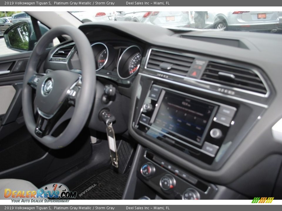 2019 Volkswagen Tiguan S Platinum Gray Metallic / Storm Gray Photo #19