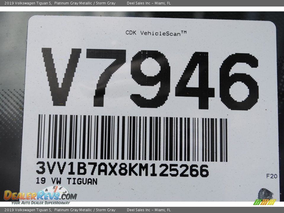 2019 Volkswagen Tiguan S Platinum Gray Metallic / Storm Gray Photo #20