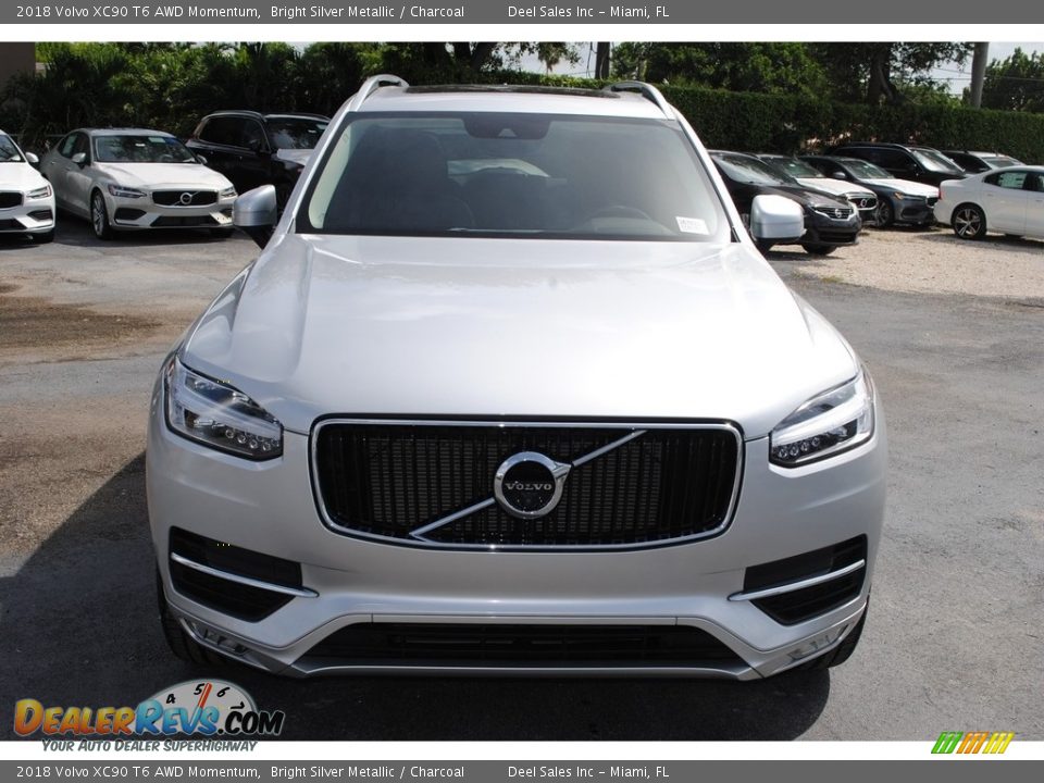 2018 Volvo XC90 T6 AWD Momentum Bright Silver Metallic / Charcoal Photo #3