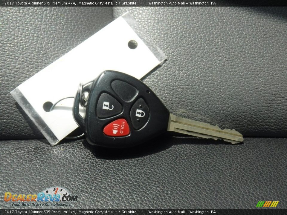 2017 Toyota 4Runner SR5 Premium 4x4 Magnetic Gray Metallic / Graphite Photo #30