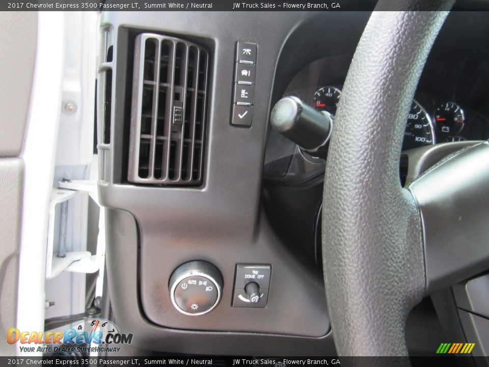 Controls of 2017 Chevrolet Express 3500 Passenger LT Photo #18