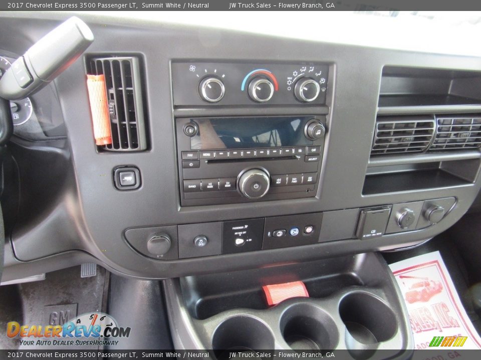Controls of 2017 Chevrolet Express 3500 Passenger LT Photo #19