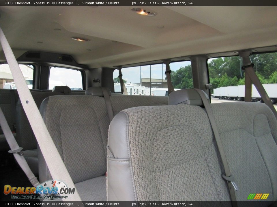 2017 Chevrolet Express 3500 Passenger LT Summit White / Neutral Photo #26