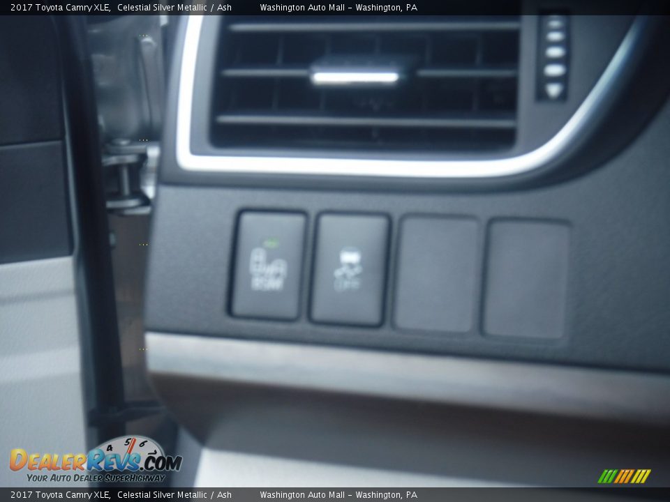 2017 Toyota Camry XLE Celestial Silver Metallic / Ash Photo #6