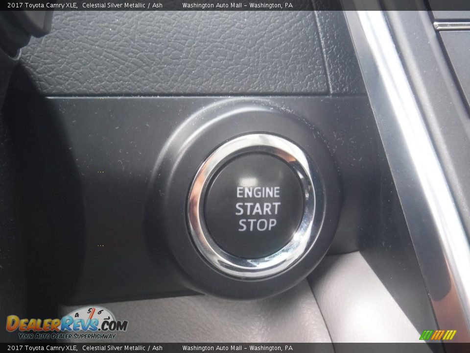 2017 Toyota Camry XLE Celestial Silver Metallic / Ash Photo #8