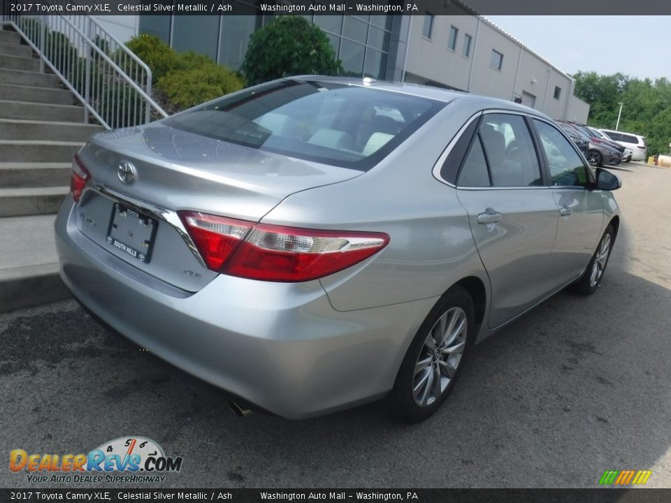 2017 Toyota Camry XLE Celestial Silver Metallic / Ash Photo #18