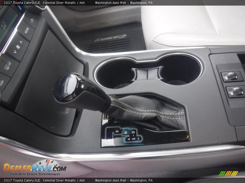 2017 Toyota Camry XLE Celestial Silver Metallic / Ash Photo #26