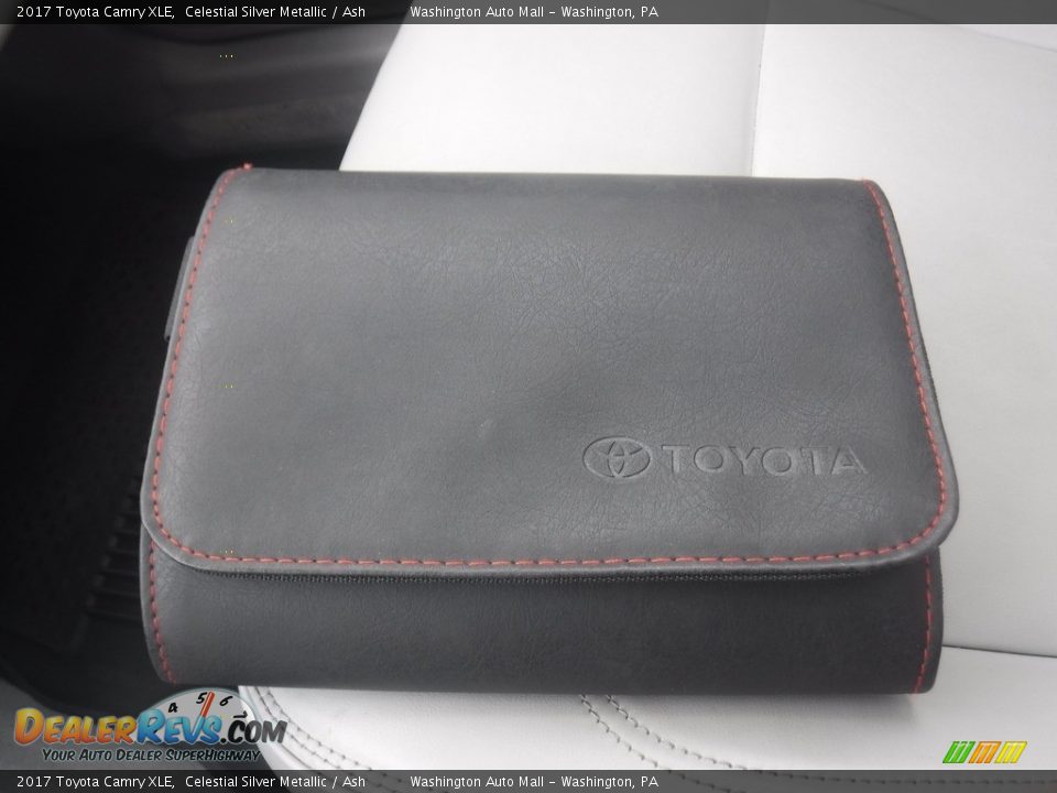 2017 Toyota Camry XLE Celestial Silver Metallic / Ash Photo #30