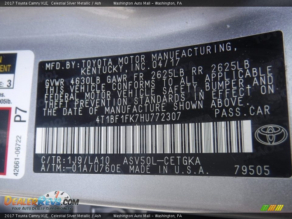 2017 Toyota Camry XLE Celestial Silver Metallic / Ash Photo #32