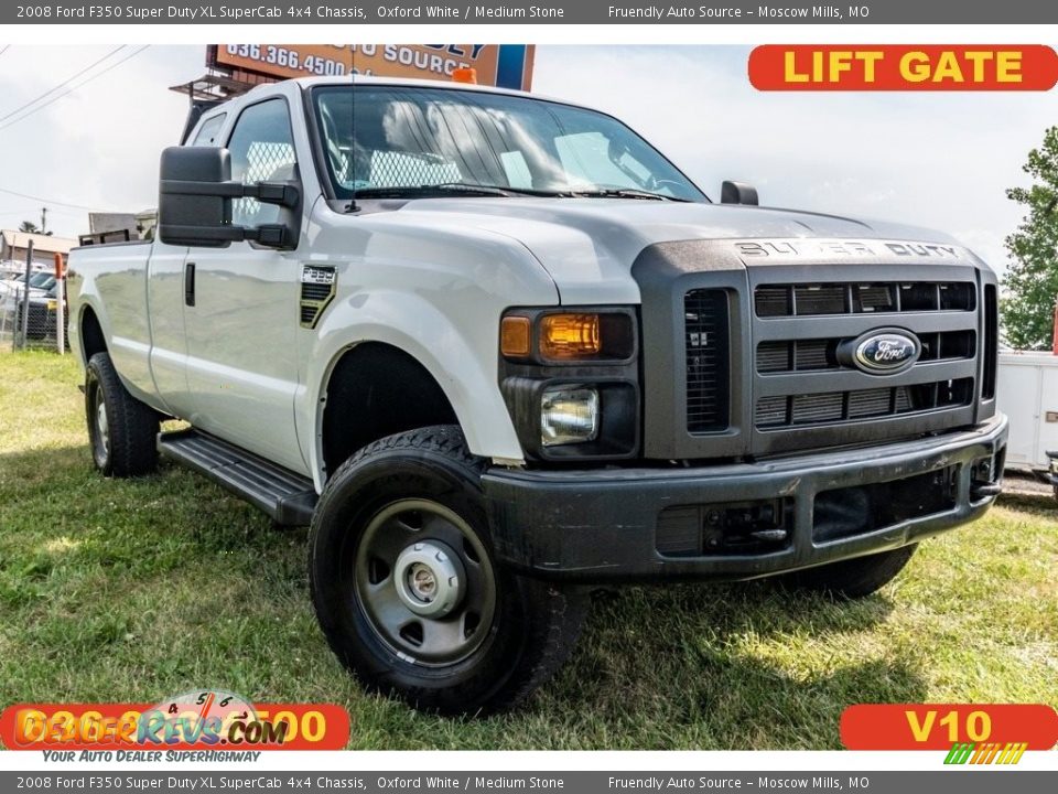 2008 Ford F350 Super Duty XL SuperCab 4x4 Chassis Oxford White / Medium Stone Photo #1