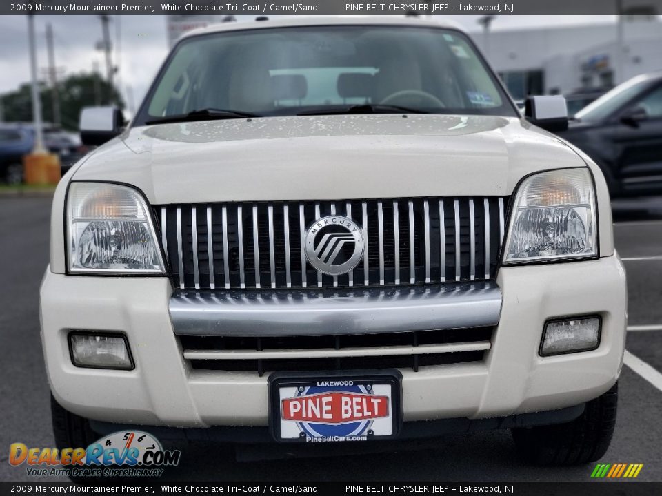 2009 Mercury Mountaineer Premier White Chocolate Tri-Coat / Camel/Sand Photo #17