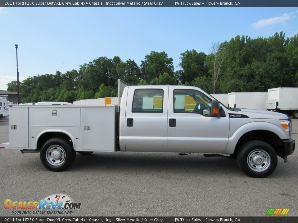 2011 Ford F250 Super Duty XL Crew Cab 4x4 Chassis Ingot Silver Metallic / Steel Gray Photo #6