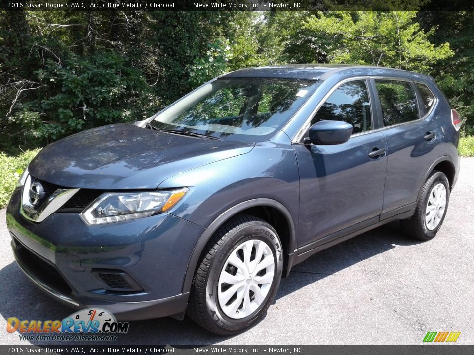 Arctic Blue Metallic 2016 Nissan Rogue S AWD Photo #2