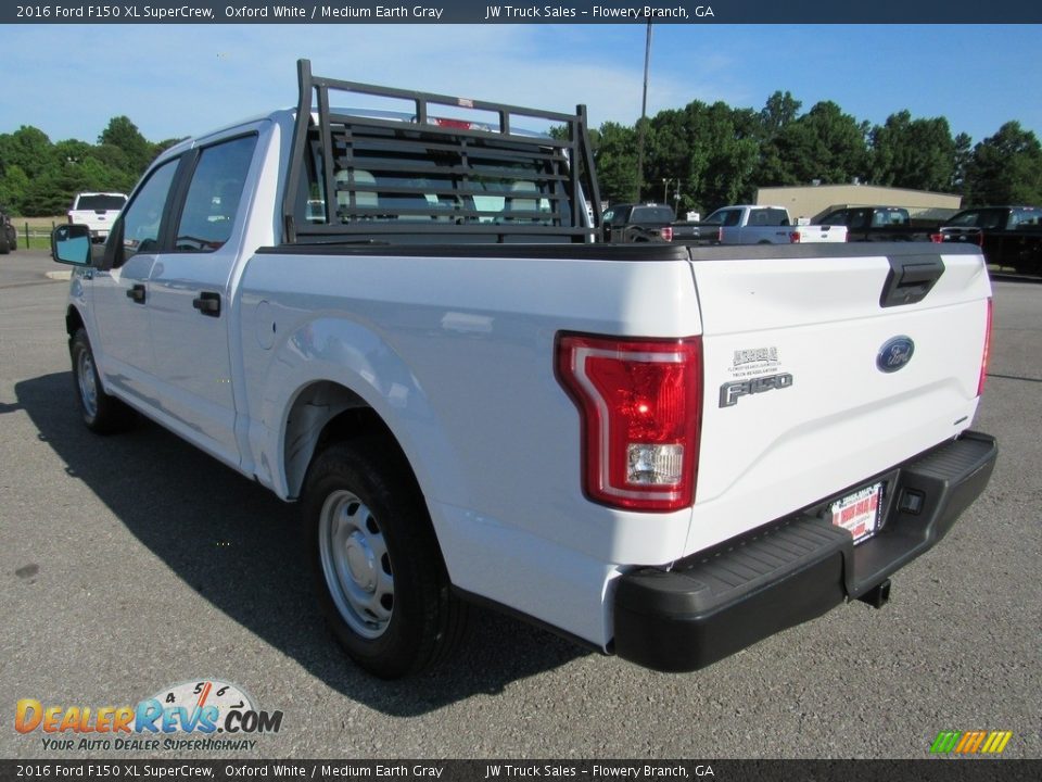 2016 Ford F150 XL SuperCrew Oxford White / Medium Earth Gray Photo #3