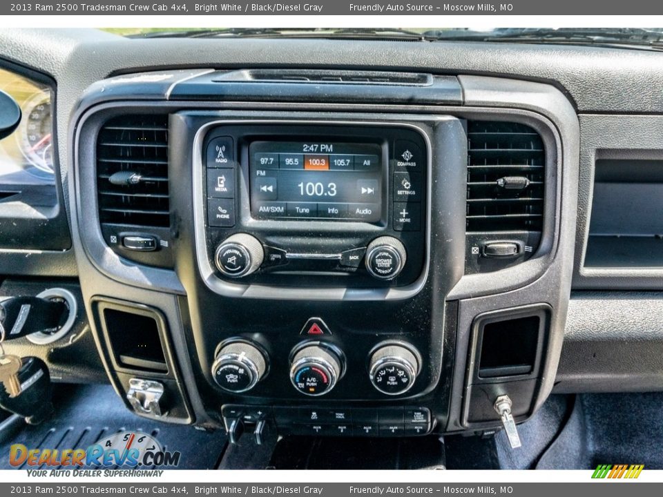 2013 Ram 2500 Tradesman Crew Cab 4x4 Bright White / Black/Diesel Gray Photo #9
