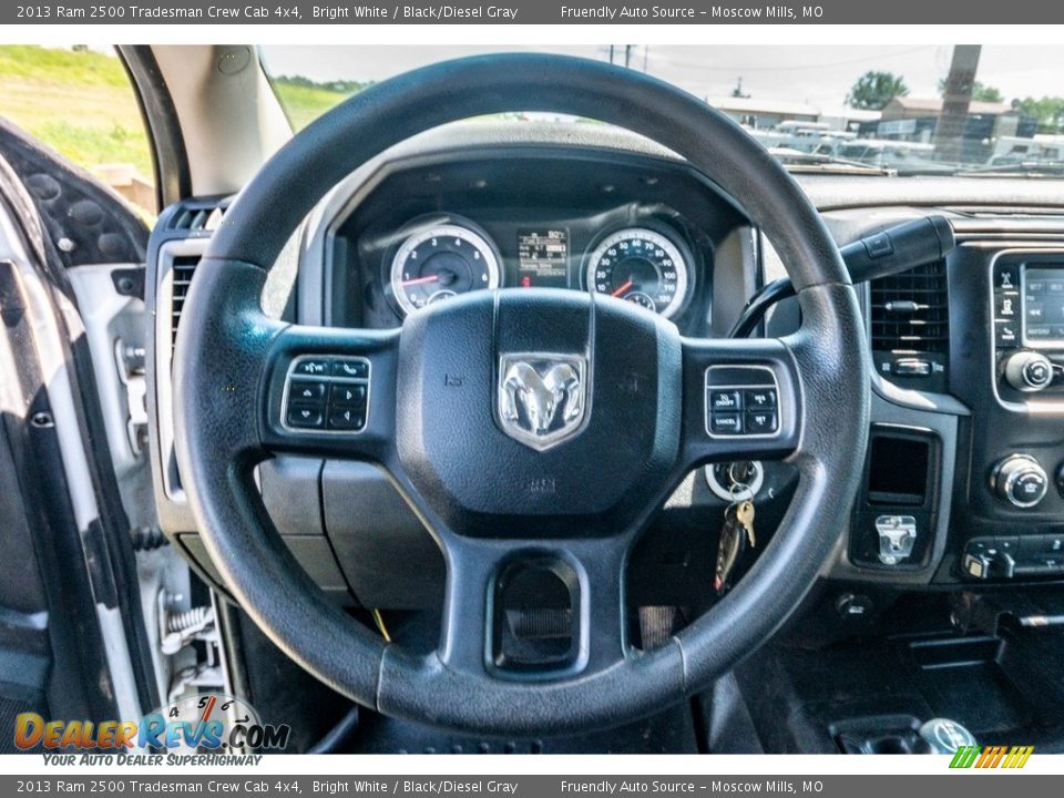 2013 Ram 2500 Tradesman Crew Cab 4x4 Bright White / Black/Diesel Gray Photo #18