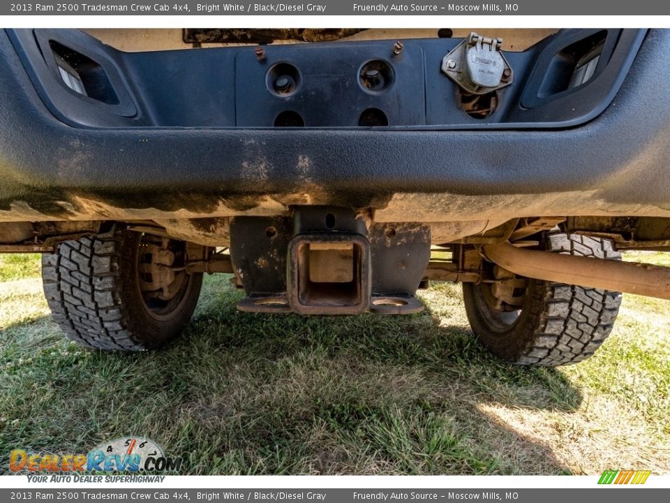 2013 Ram 2500 Tradesman Crew Cab 4x4 Bright White / Black/Diesel Gray Photo #22