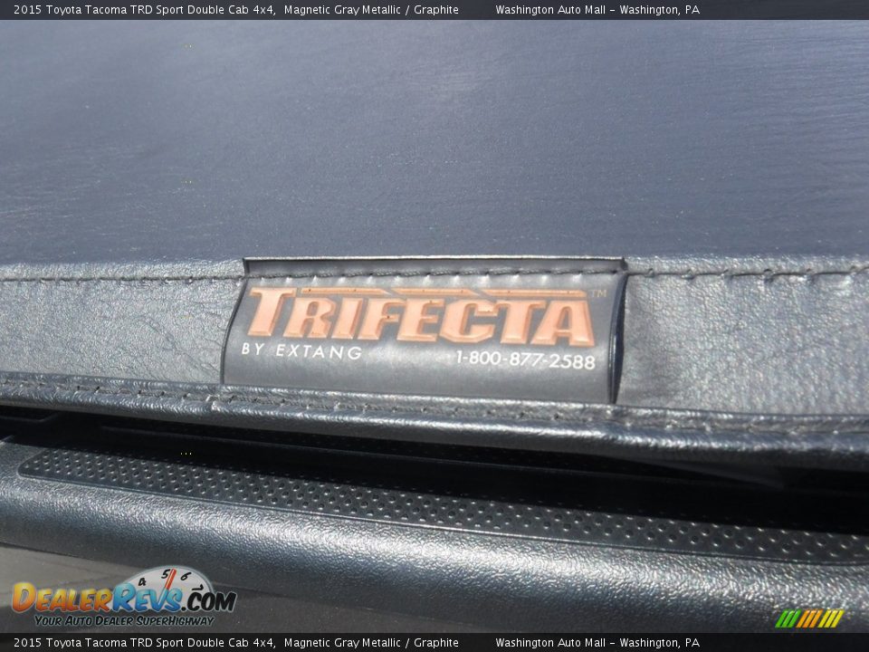 2015 Toyota Tacoma TRD Sport Double Cab 4x4 Magnetic Gray Metallic / Graphite Photo #17