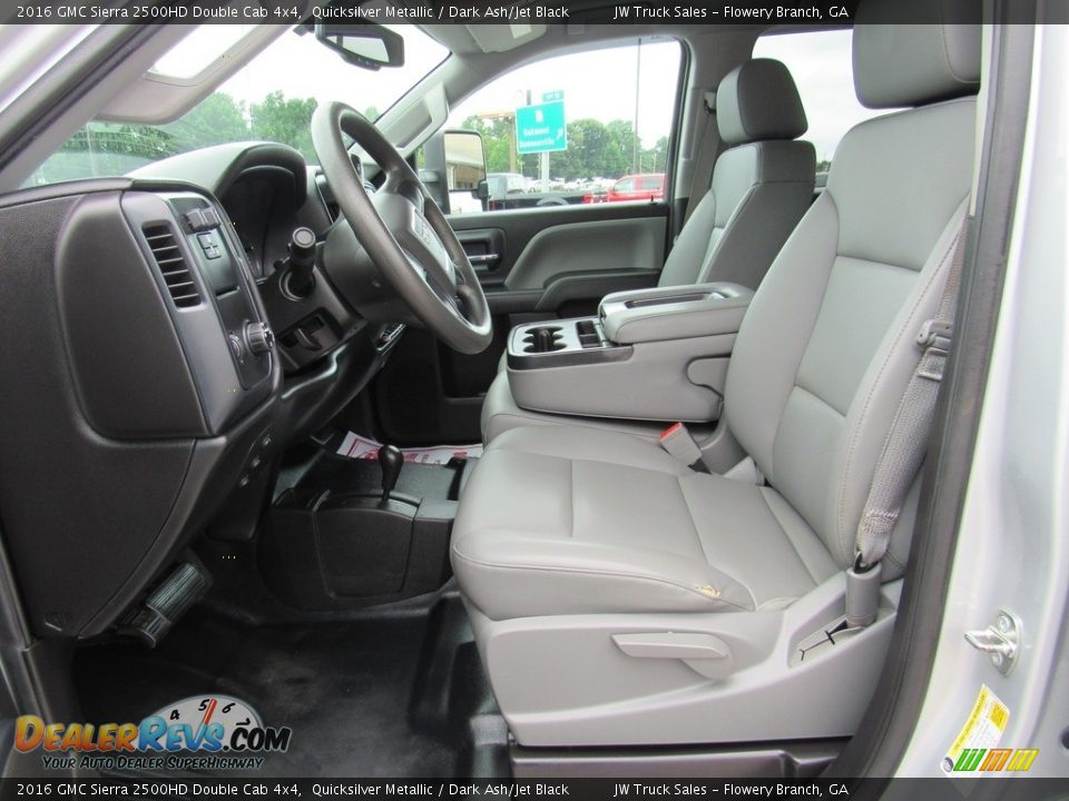 Front Seat of 2016 GMC Sierra 2500HD Double Cab 4x4 Photo #17