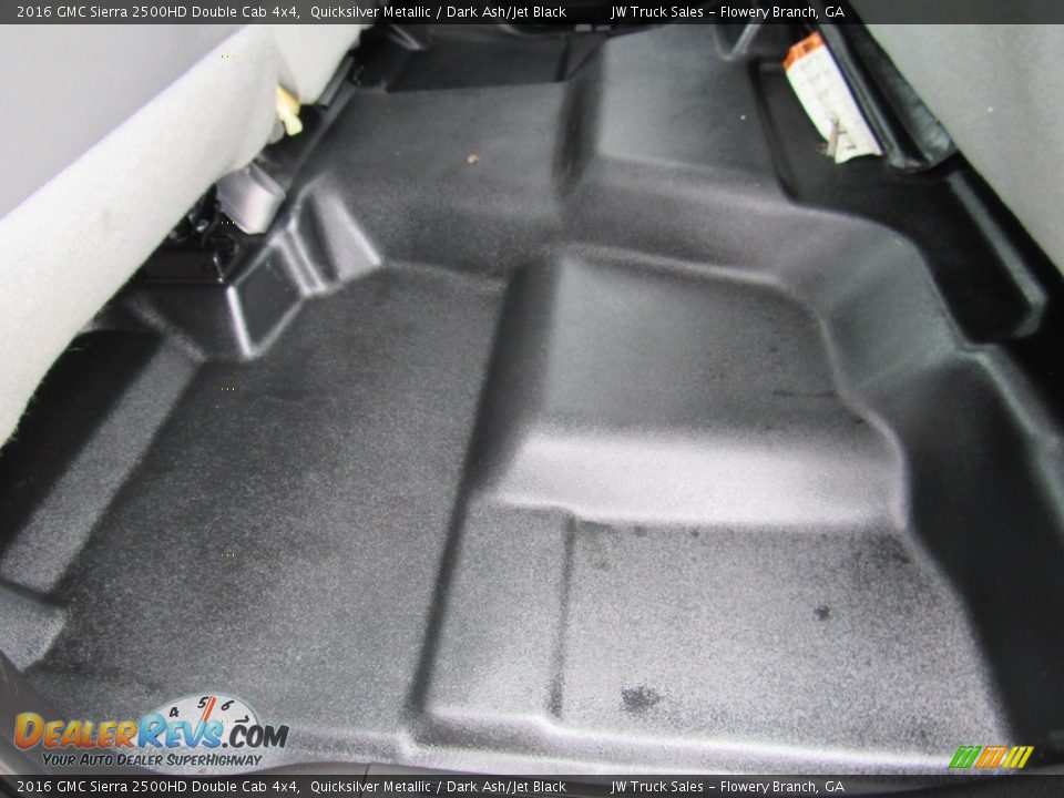 Rear Seat of 2016 GMC Sierra 2500HD Double Cab 4x4 Photo #31