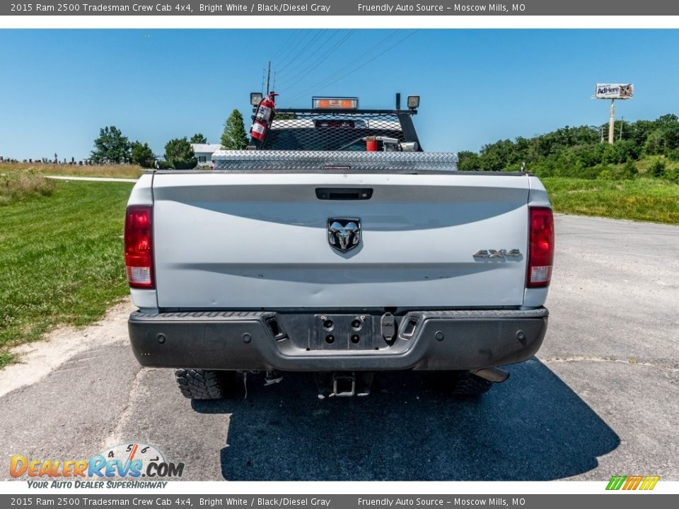 2015 Ram 2500 Tradesman Crew Cab 4x4 Bright White / Black/Diesel Gray Photo #4