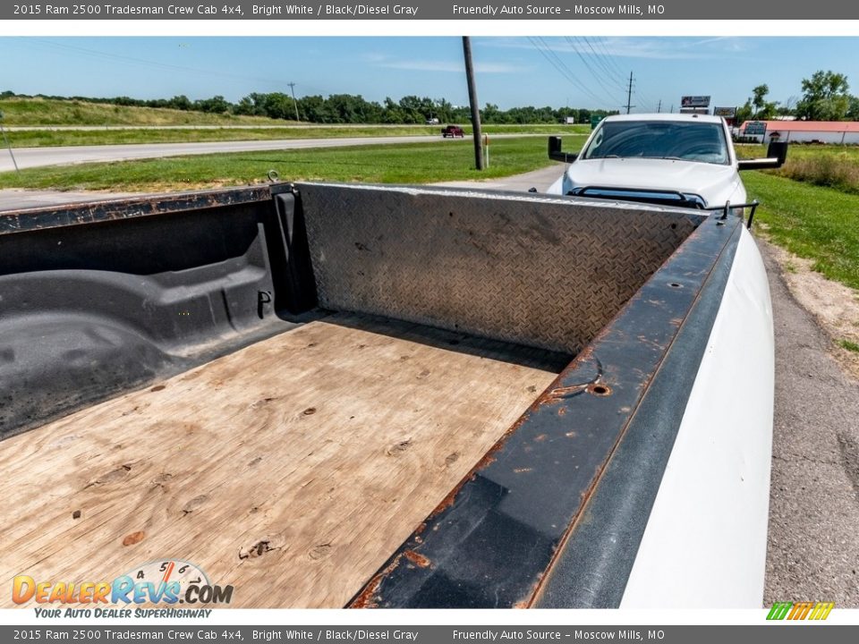 2015 Ram 2500 Tradesman Crew Cab 4x4 Bright White / Black/Diesel Gray Photo #29