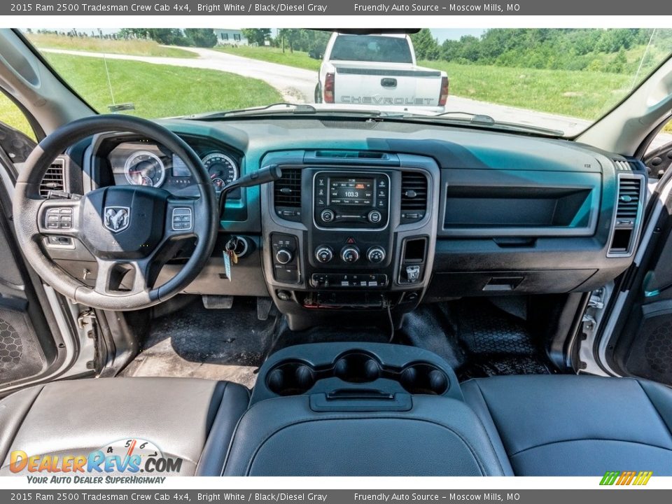 2015 Ram 2500 Tradesman Crew Cab 4x4 Bright White / Black/Diesel Gray Photo #35