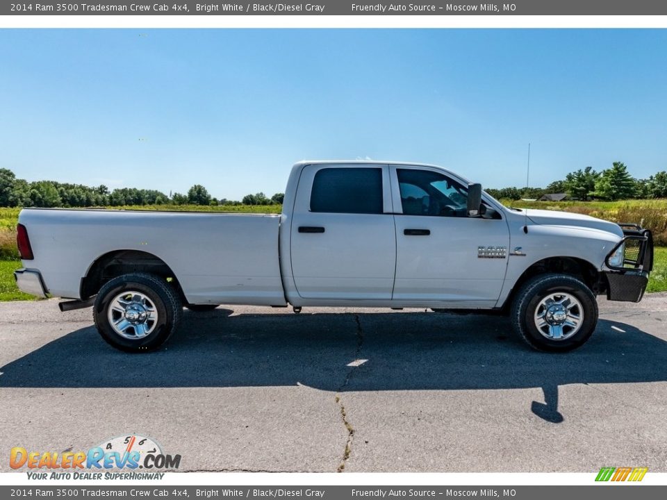 2014 Ram 3500 Tradesman Crew Cab 4x4 Bright White / Black/Diesel Gray Photo #2