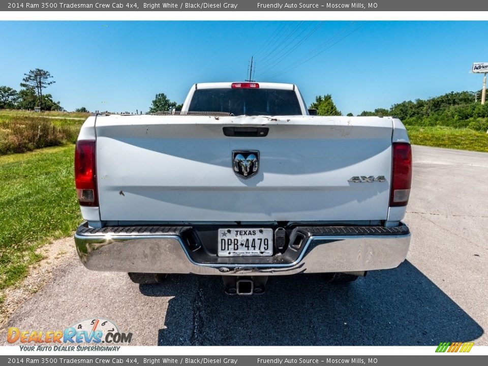 2014 Ram 3500 Tradesman Crew Cab 4x4 Bright White / Black/Diesel Gray Photo #5