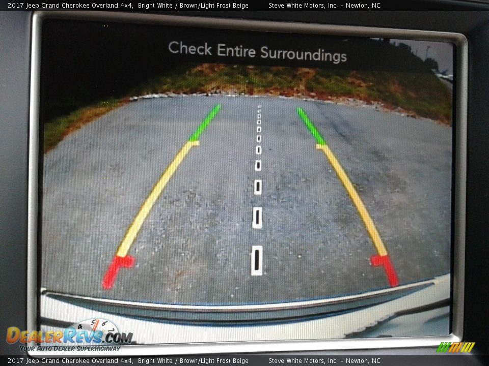 2017 Jeep Grand Cherokee Overland 4x4 Bright White / Brown/Light Frost Beige Photo #27