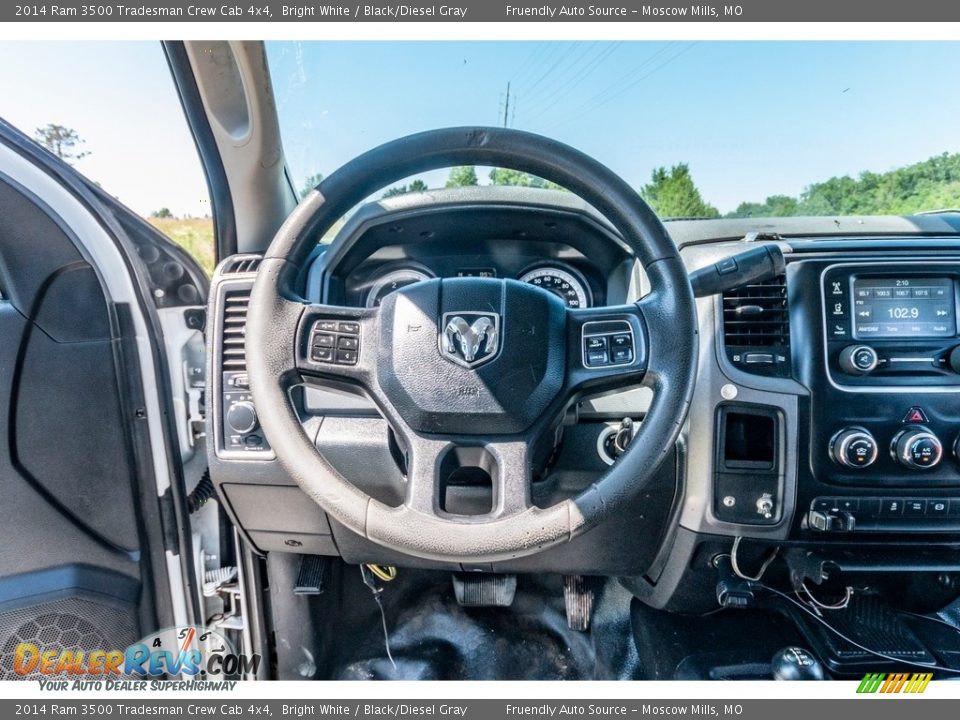 2014 Ram 3500 Tradesman Crew Cab 4x4 Bright White / Black/Diesel Gray Photo #15