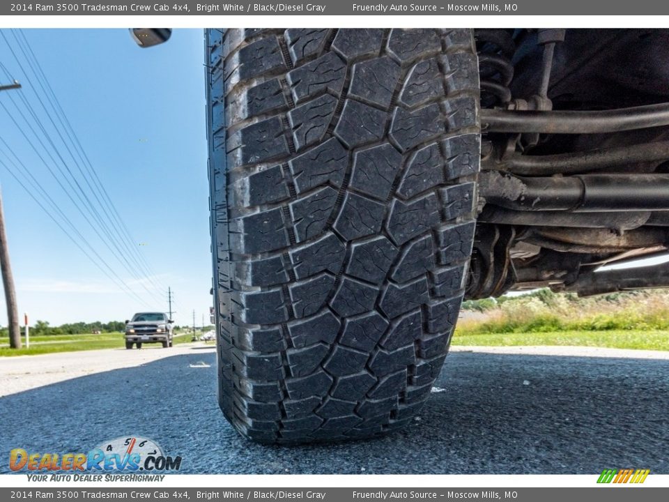 2014 Ram 3500 Tradesman Crew Cab 4x4 Bright White / Black/Diesel Gray Photo #20