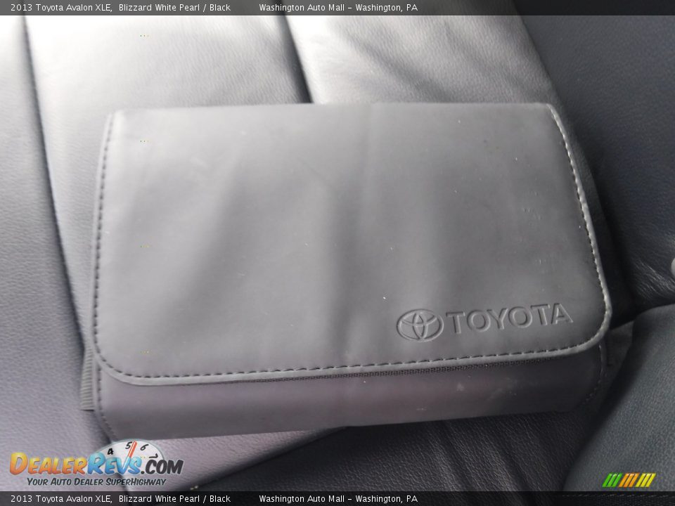 2013 Toyota Avalon XLE Blizzard White Pearl / Black Photo #27