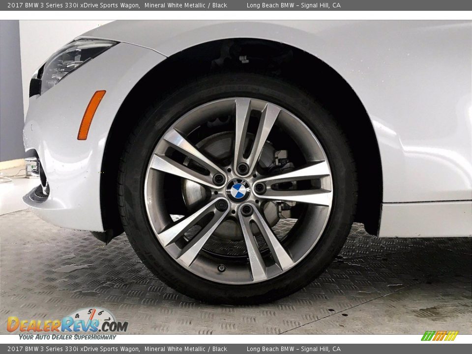 2017 BMW 3 Series 330i xDrive Sports Wagon Wheel Photo #8