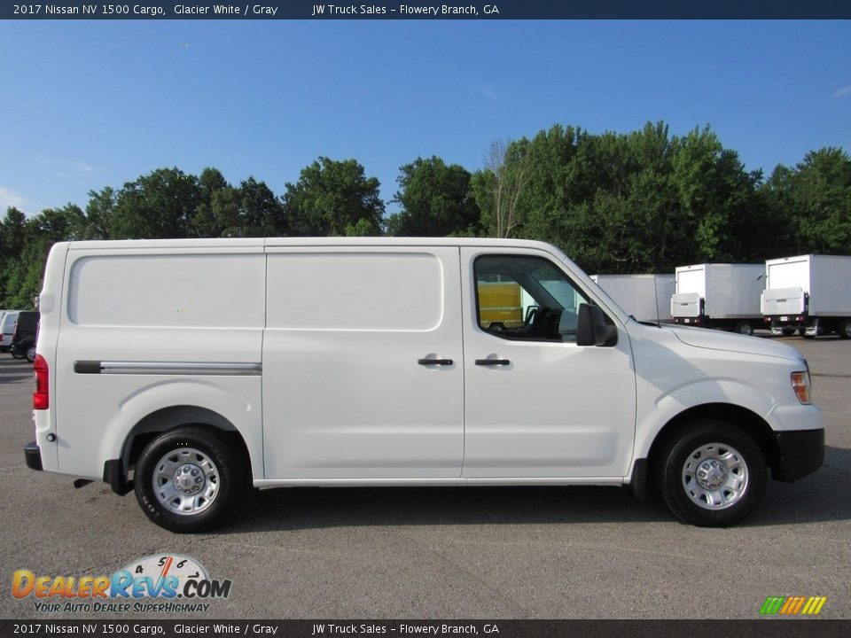 Glacier White 2017 Nissan NV 1500 Cargo Photo #4