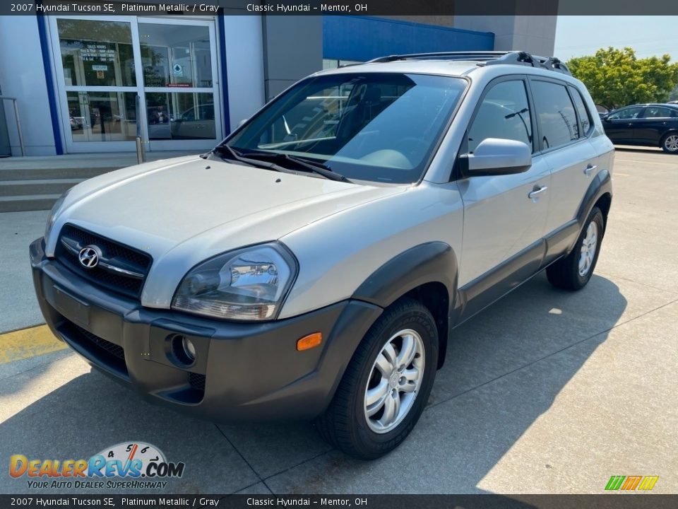 Front 3/4 View of 2007 Hyundai Tucson SE Photo #1