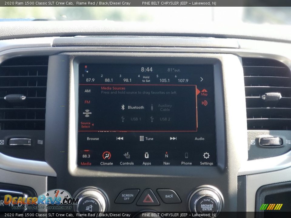 2020 Ram 1500 Classic SLT Crew Cab Flame Red / Black/Diesel Gray Photo #7