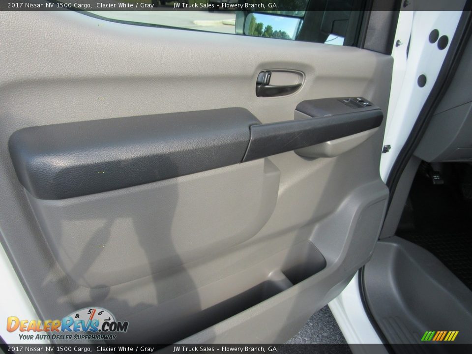 Door Panel of 2017 Nissan NV 1500 Cargo Photo #18