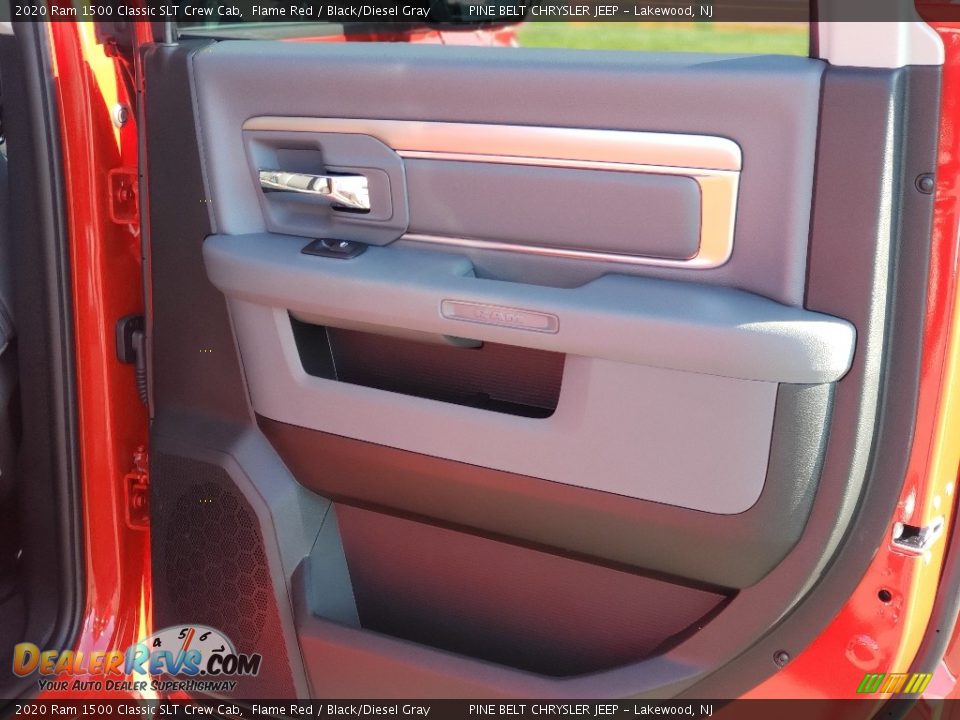 2020 Ram 1500 Classic SLT Crew Cab Flame Red / Black/Diesel Gray Photo #27