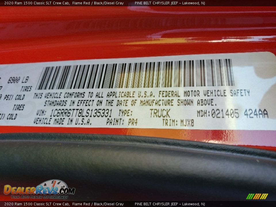 2020 Ram 1500 Classic SLT Crew Cab Flame Red / Black/Diesel Gray Photo #35