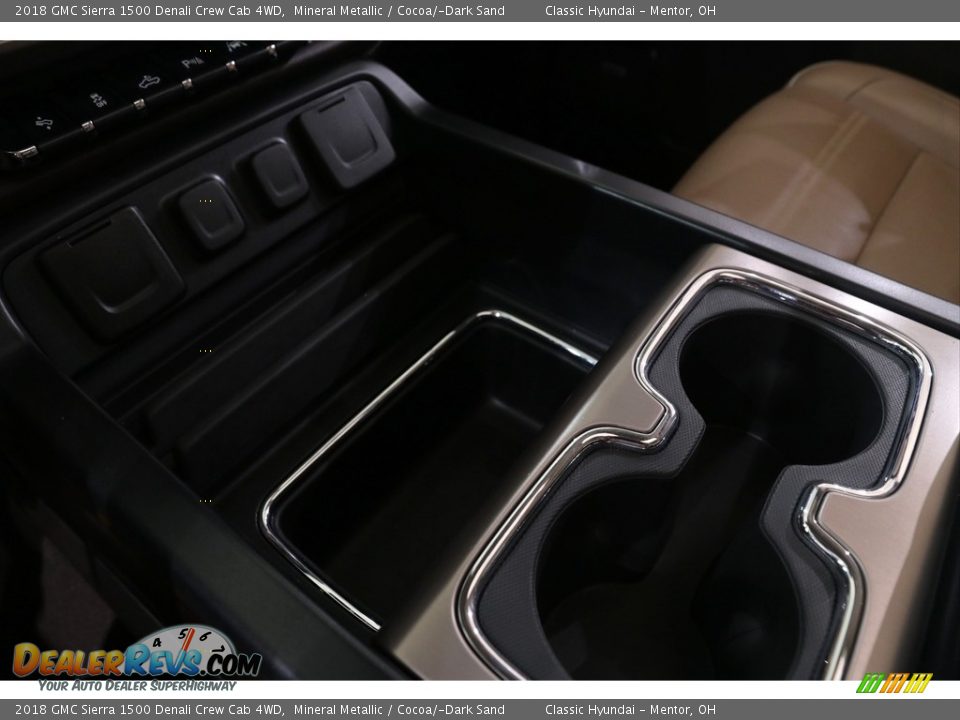2018 GMC Sierra 1500 Denali Crew Cab 4WD Mineral Metallic / Cocoa/­Dark Sand Photo #30