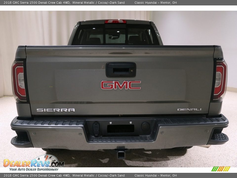 2018 GMC Sierra 1500 Denali Crew Cab 4WD Mineral Metallic / Cocoa/­Dark Sand Photo #35